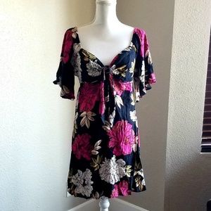Billabong floral dress